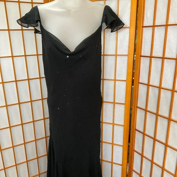 Simply stunning Y2K special event sequined LBD - Picture 3 of 14